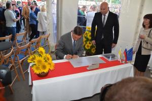 72145220_514586559274009_3789845800159281152_o