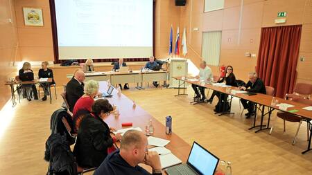 603900876_824351380603768_1659312476805394929_n